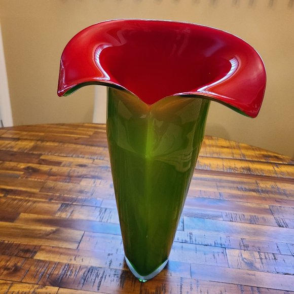 Large Calla lily Green and Red Handmade Glass Vase - Picture 1 of 6